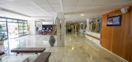 Hôtel AzuLine Mar Amantis & II 3*, Séjour Espagne & ses îles, Baléares, Ibiza par Ôvoyages Hôtel AzuLine Mar Amantis & II 3*, Séjour Espagne & ses îles, Baléares, Ibiza par Ôvoyages