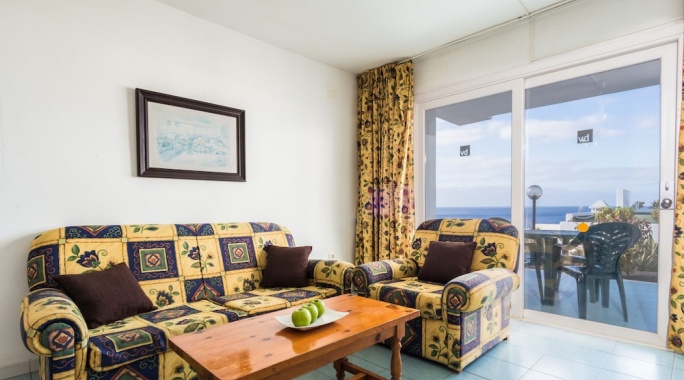 Hôtel Bellevue Aquarius 3*, Séjour Espagne & ses îles, Canaries, Lanzarote par Ôvoyages Hôtel Bellevue Aquarius 3*, Séjour Espagne & ses îles, Canaries, Lanzarote par Ôvoyages