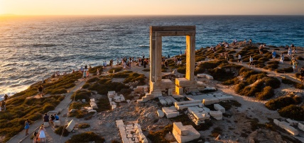 Combiné Île de Santorin, île de Naxos et Athènes, Combiné Grèce & ses îles, Grèce Continentale, Athènes & sa région par Ôvoyages Combiné Île de Santorin, île de Naxos et Athènes, Combiné Grèce & ses îles, Grèce Continentale, Athènes & sa région par Ôvoyages