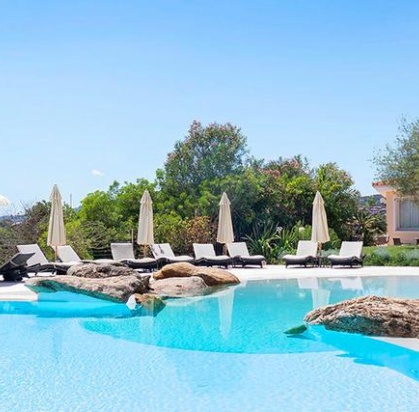 Hôtel & Suites Gabbiano Azzuro 4* Sup, Séjour Italie, Sardaigne par Ôvoyages Hôtel & Suites Gabbiano Azzuro 4* Sup, Séjour Italie, Sardaigne par Ôvoyages