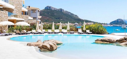 Hôtel & Suites Gabbiano Azzuro 4* Sup, Séjour Italie, Sardaigne par Ôvoyages Hôtel & Suites Gabbiano Azzuro 4* Sup, Séjour Italie, Sardaigne par Ôvoyages