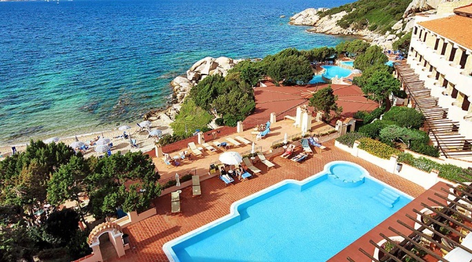 Hôtel Grand Smeraldo Beach 4*, Séjour Italie, Sardaigne par Ôvoyages Hôtel Grand Smeraldo Beach 4*, Séjour Italie, Sardaigne par Ôvoyages